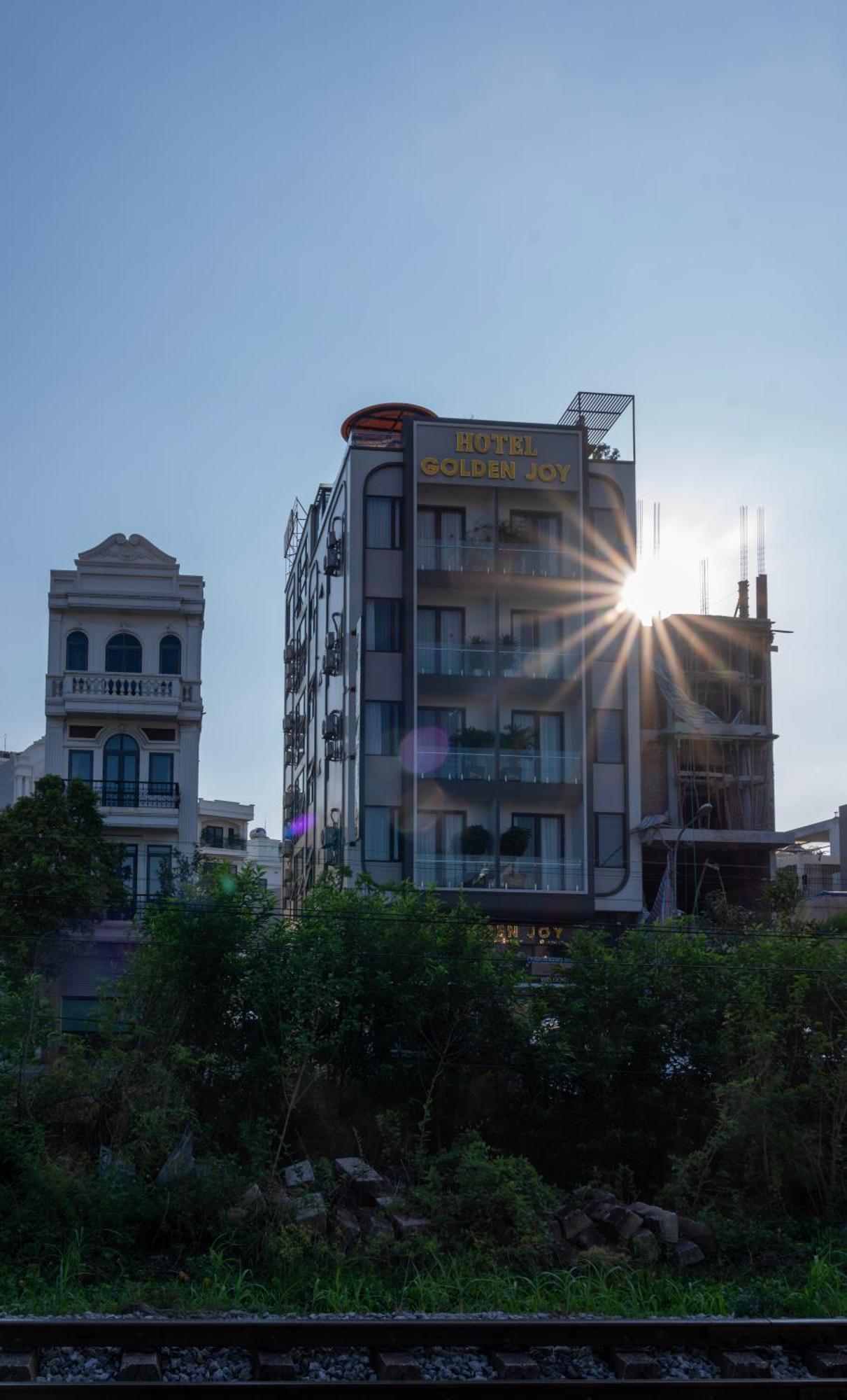 Golden Joy Hotel & Apartment Hai Phong Bagian luar foto